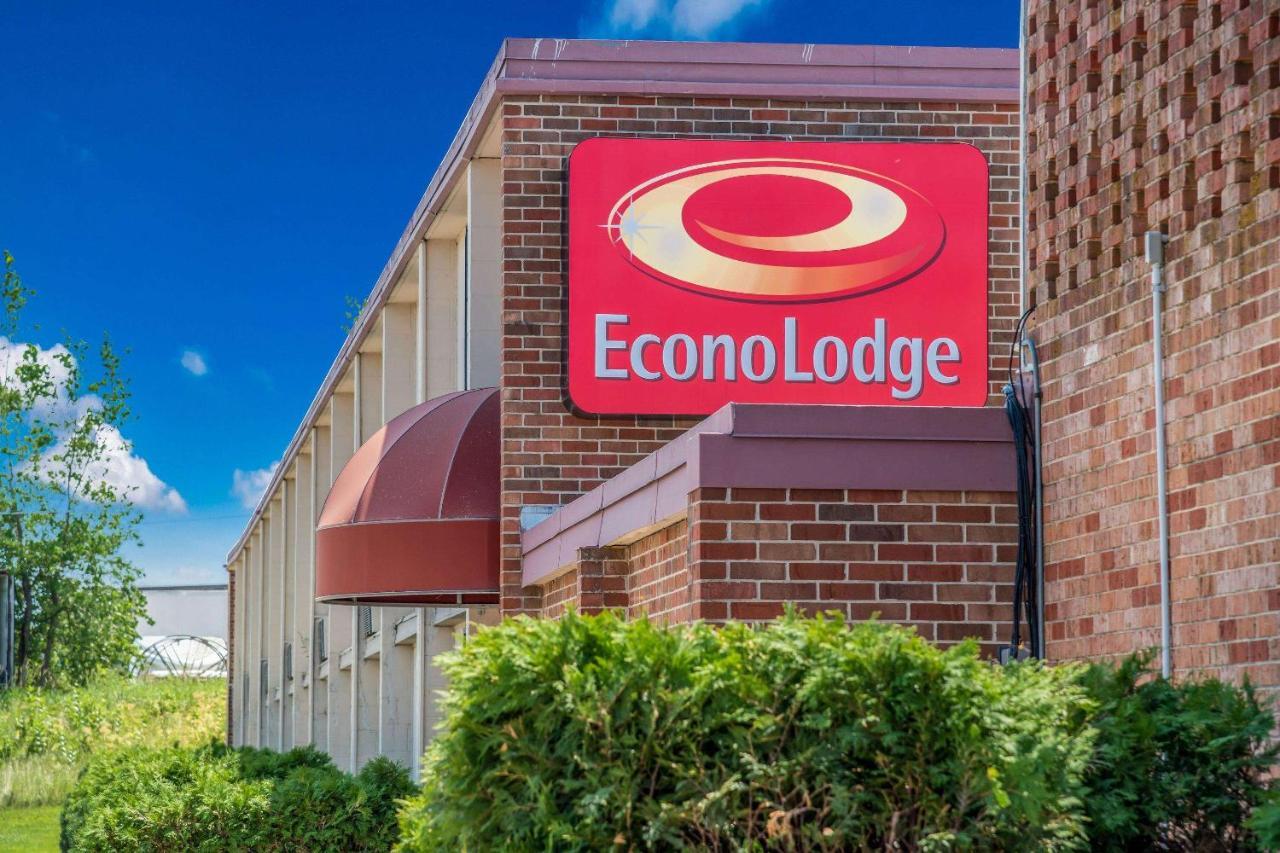 Econo Lodge Альберт-Ли Экстерьер фото